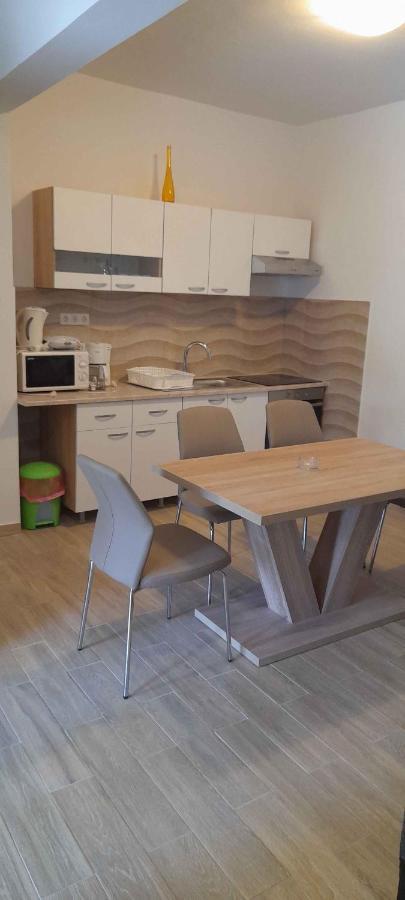 Apartment Lopar 9 Dış mekan fotoğraf